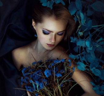 比较文艺简短的纯英文微信网名 By My Side